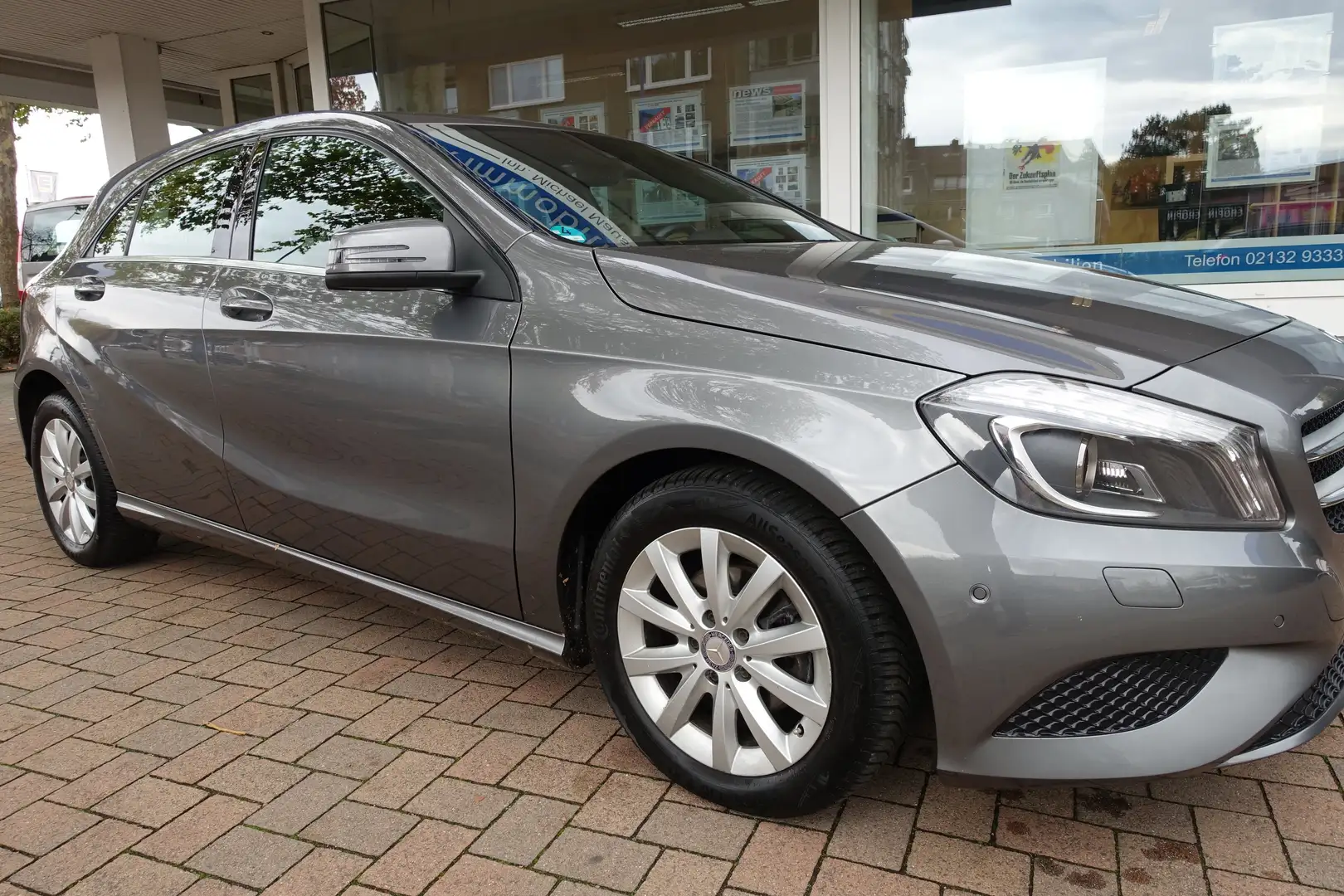 Mercedes-Benz A 180 A-Klasse Diesel CDI BlueEFF 7G-DCT URBAN COMAN*ILS Szürke - 1