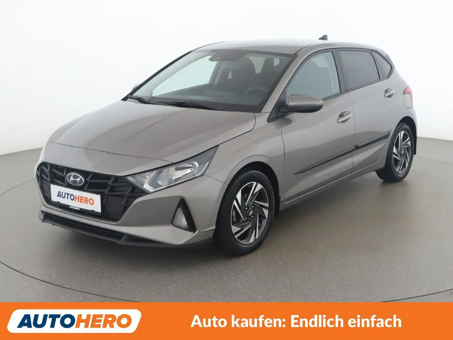Hyundai i20 1.2 i Line Plus Grau - 1