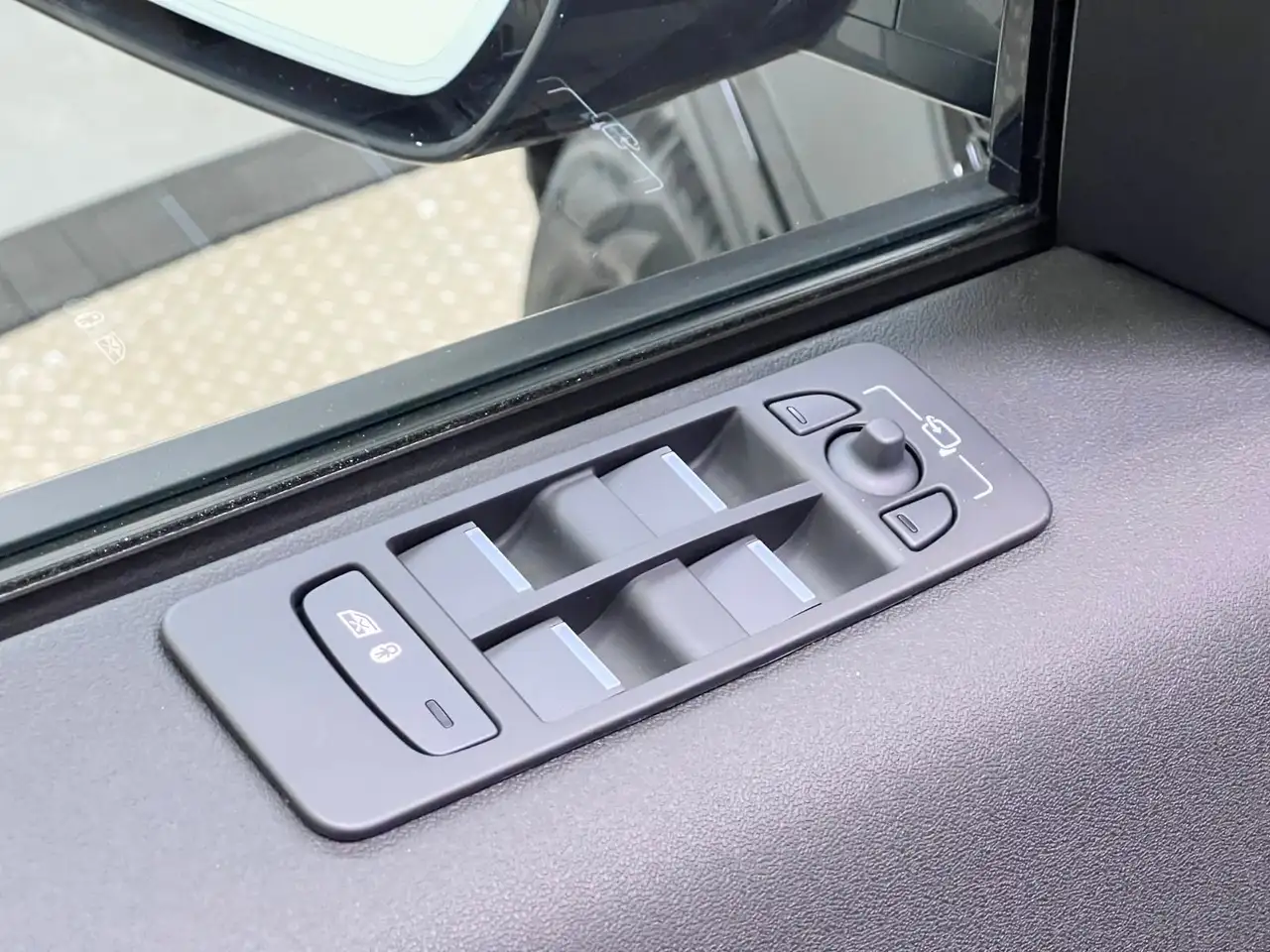 Land Rover Discovery Sport снимка Land Rover Discovery Sport
