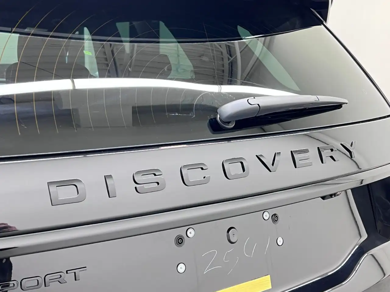Land Rover Discovery Sport снимка Land Rover Discovery Sport