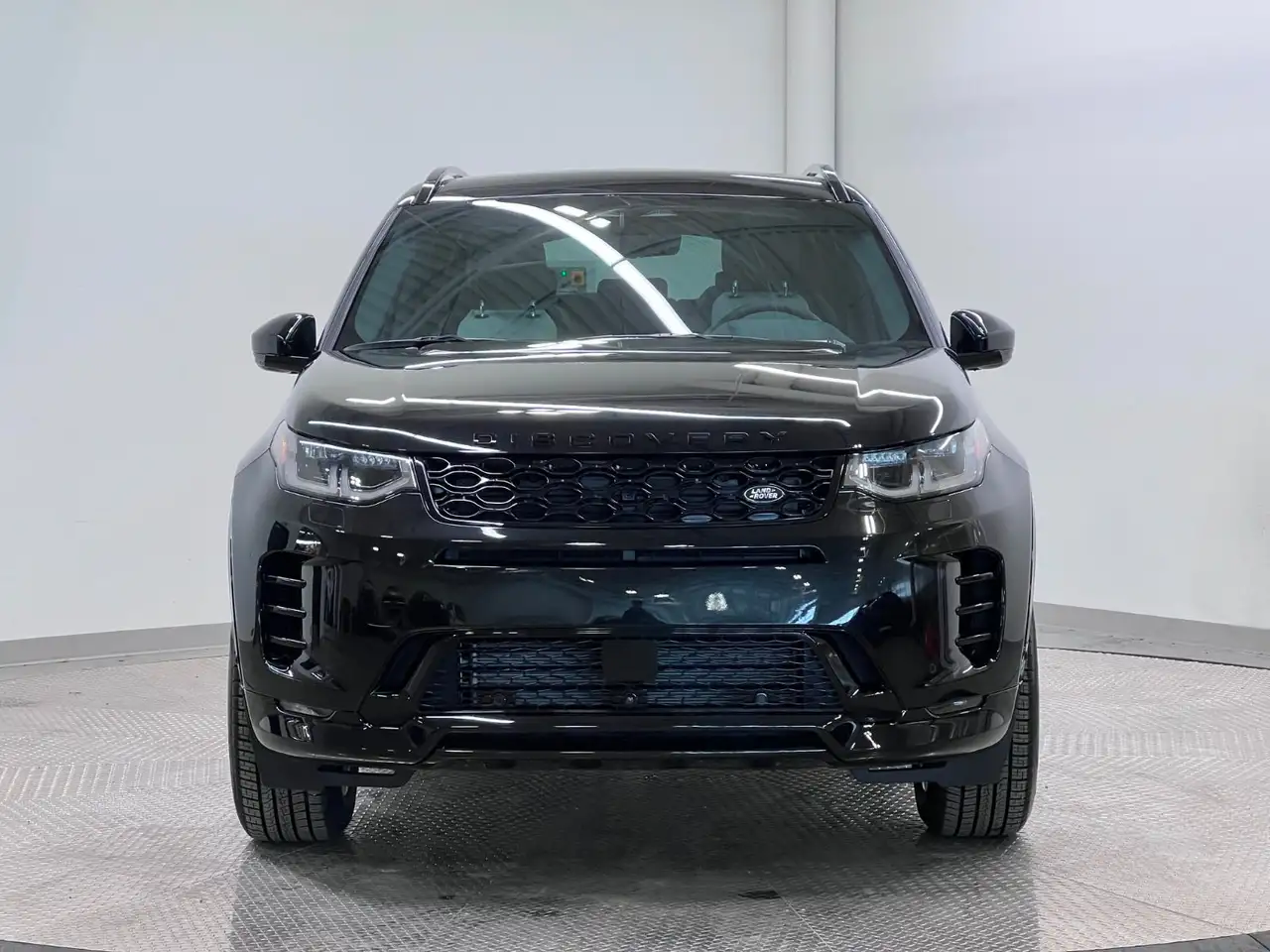 Land Rover Discovery Sport снимка Land Rover Discovery Sport