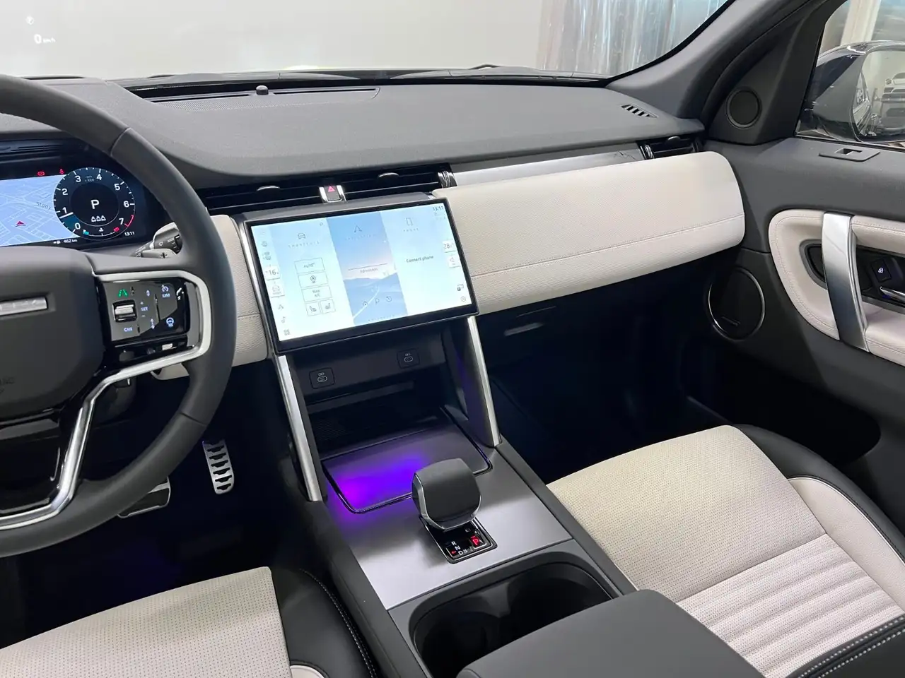 Land Rover Discovery Sport снимка Land Rover Discovery Sport