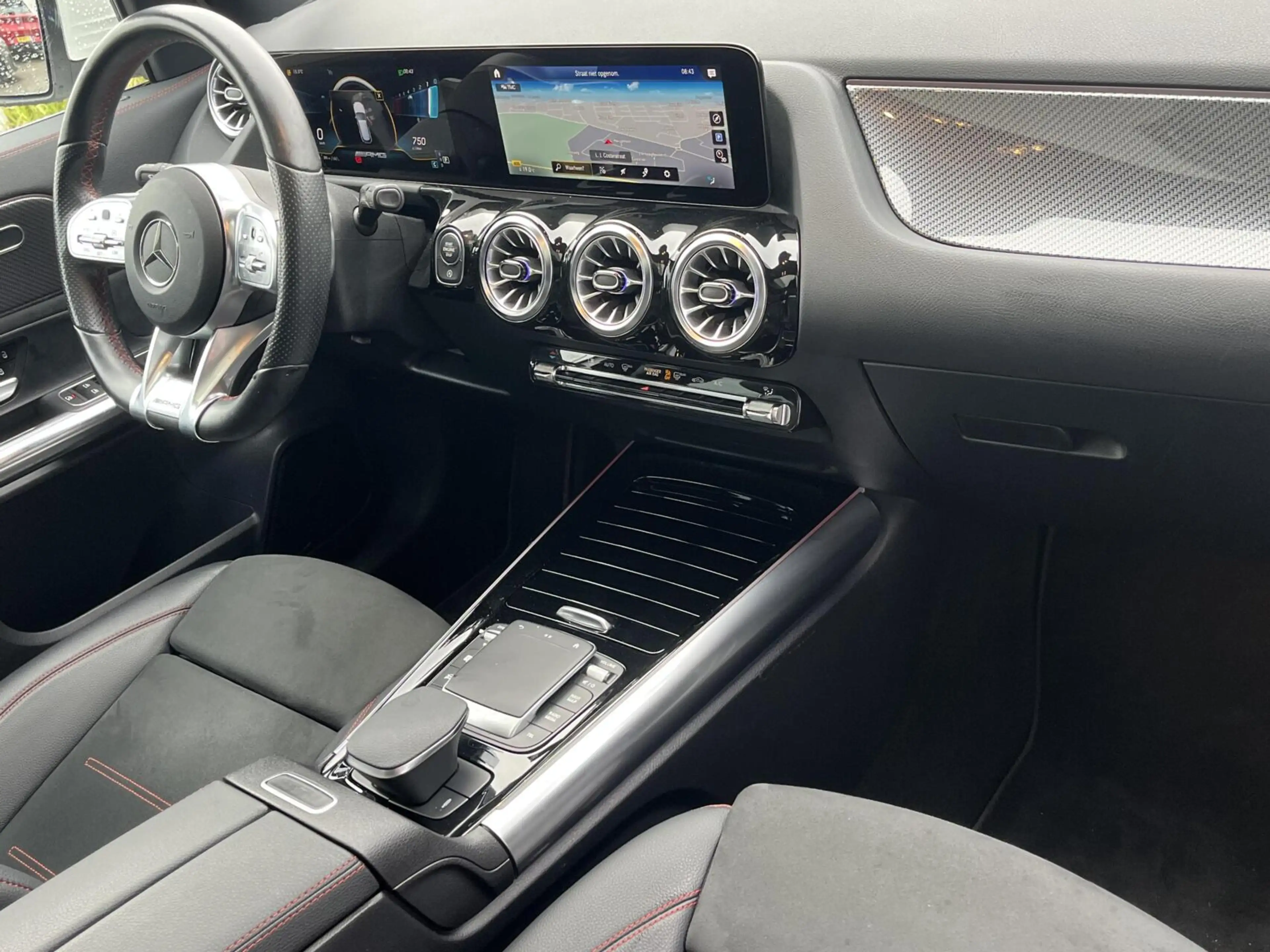 Mercedes-Benz GLA 35 AMG 4MATIC 306PK PANO+EL. TREKHAAK — photo 6