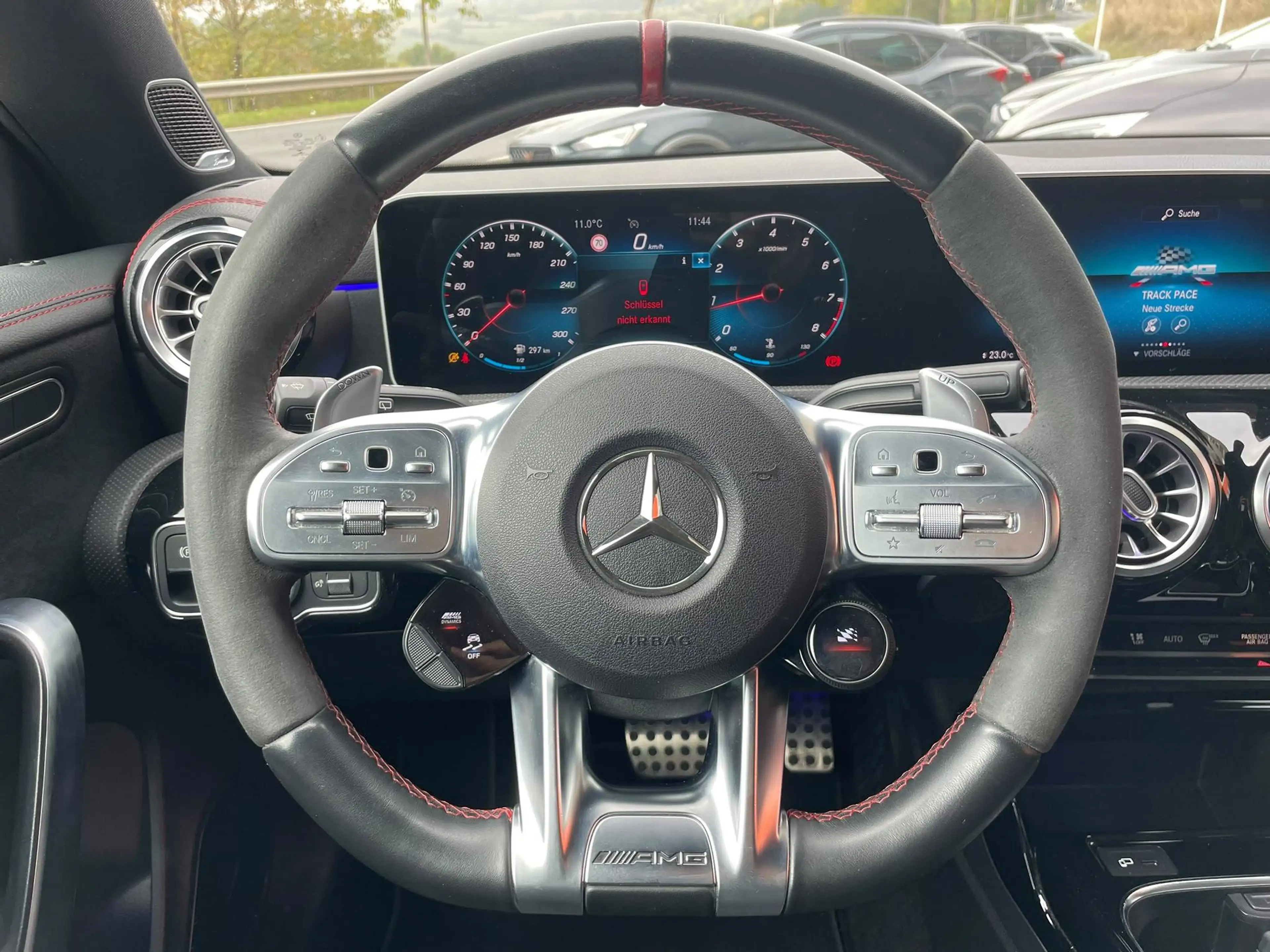 Mercedes-Benz CLA 45 AMG AMG 45 S 4Matic+  Shooting B AMG Speedsh 8G-D - JUSQU'A 36 DE GARANTIE — photo 14