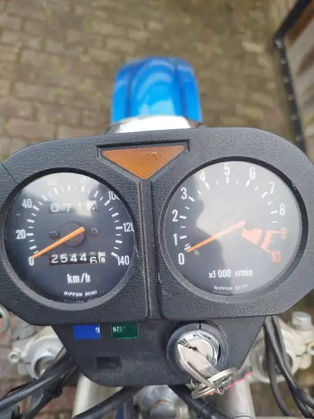 Suzuki DR 250