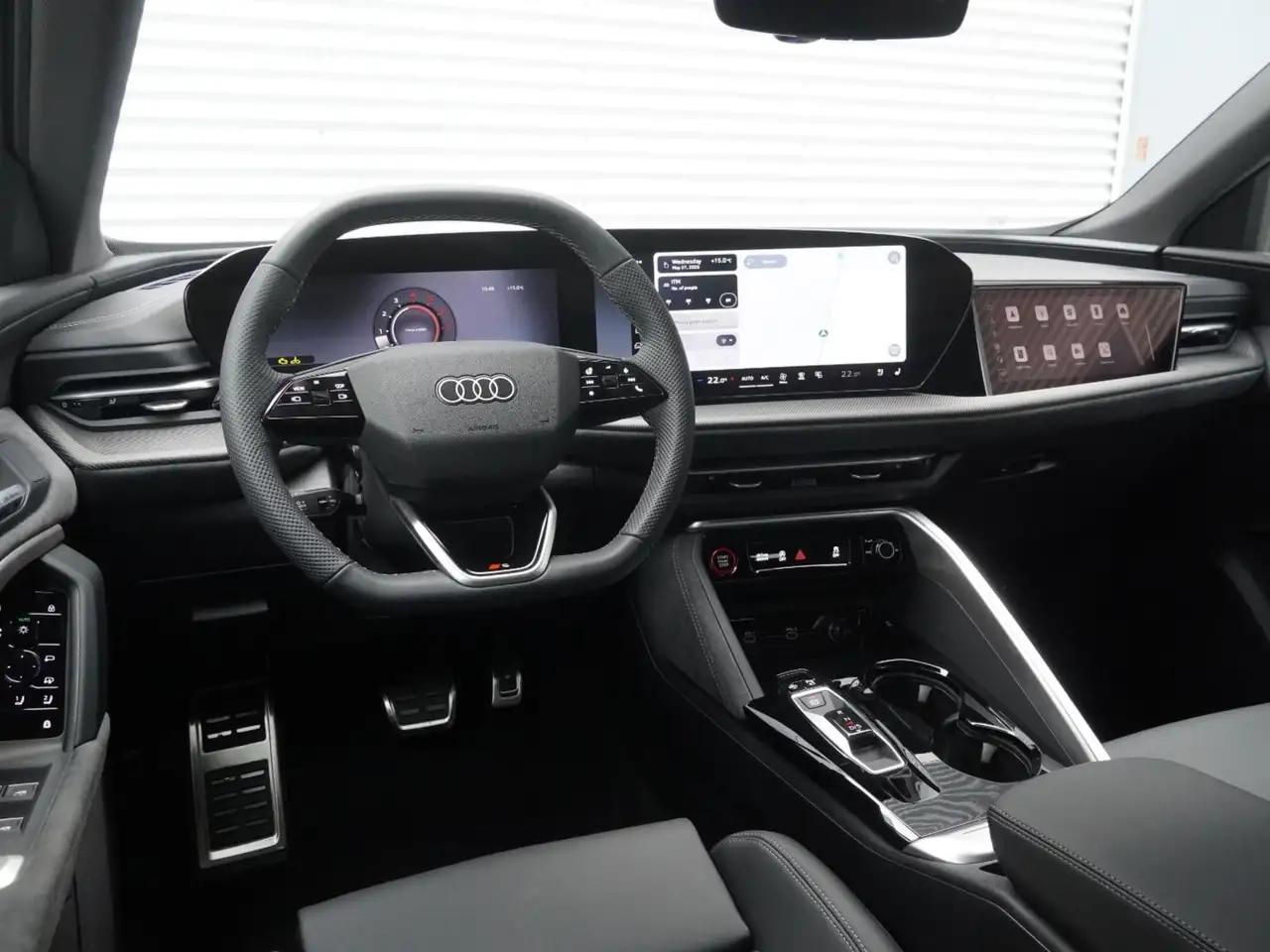 Audi SQ5 снимка Audi SQ5