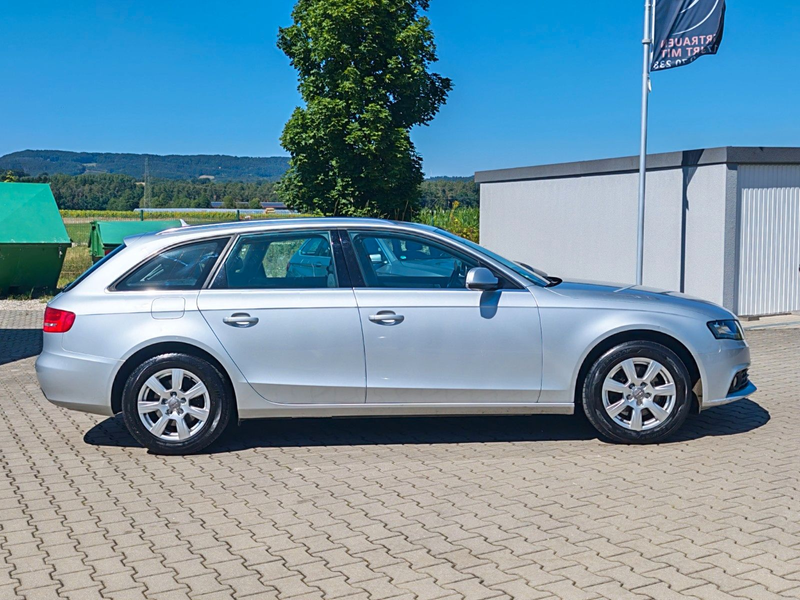 Audi A4 Avant Ambiente Navi Tempomat AHK TÜV Neu — photo 5