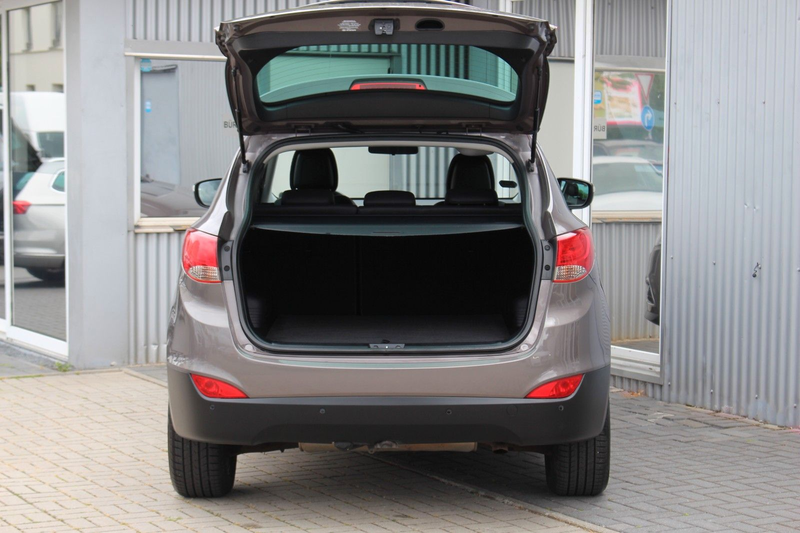 Hyundai iX35 Style 2WD Automatik+Navi+Kamera+AHK — photo 9