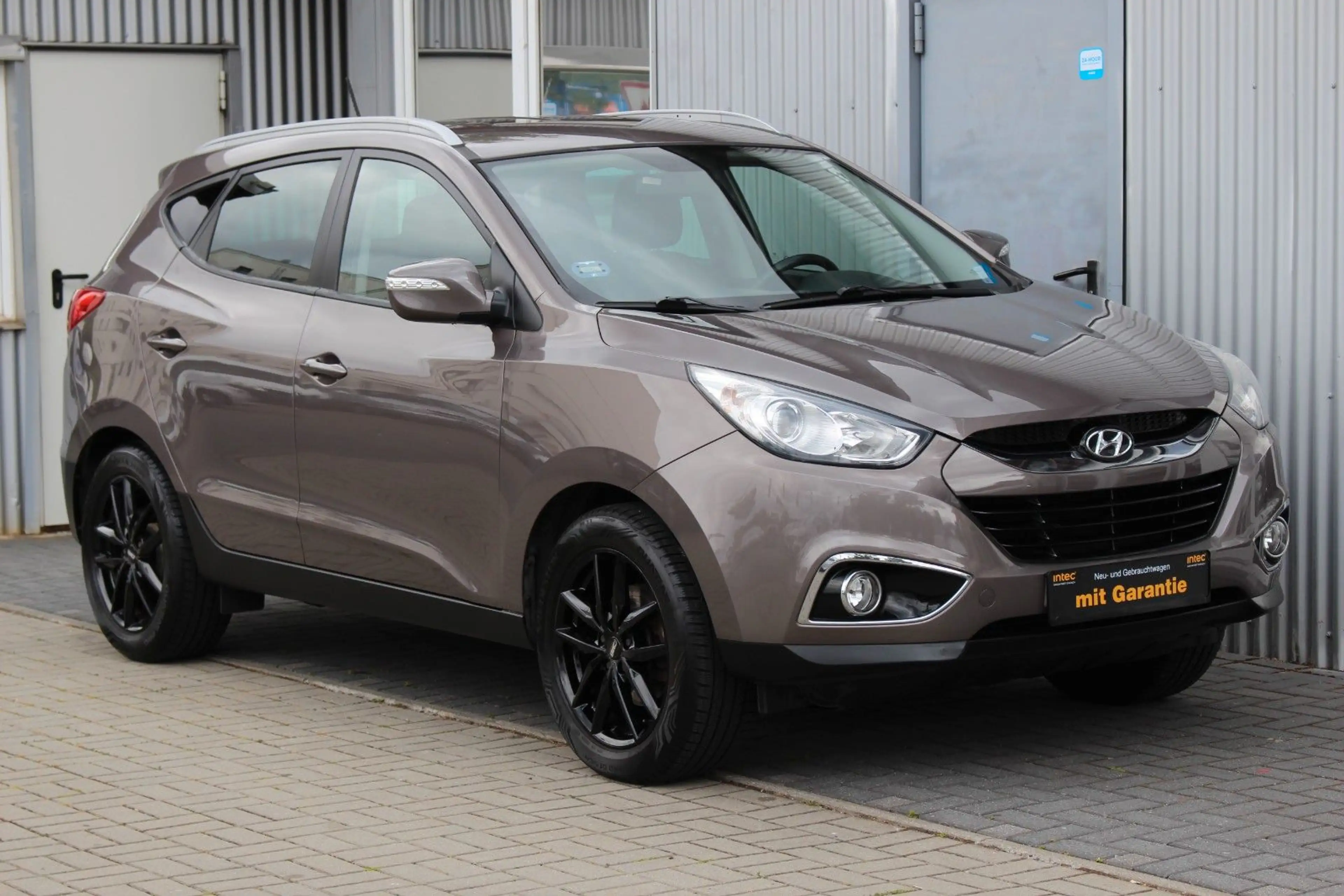 Hyundai iX35 Style 2WD Automatik+Navi+Kamera+AHK — photo 3