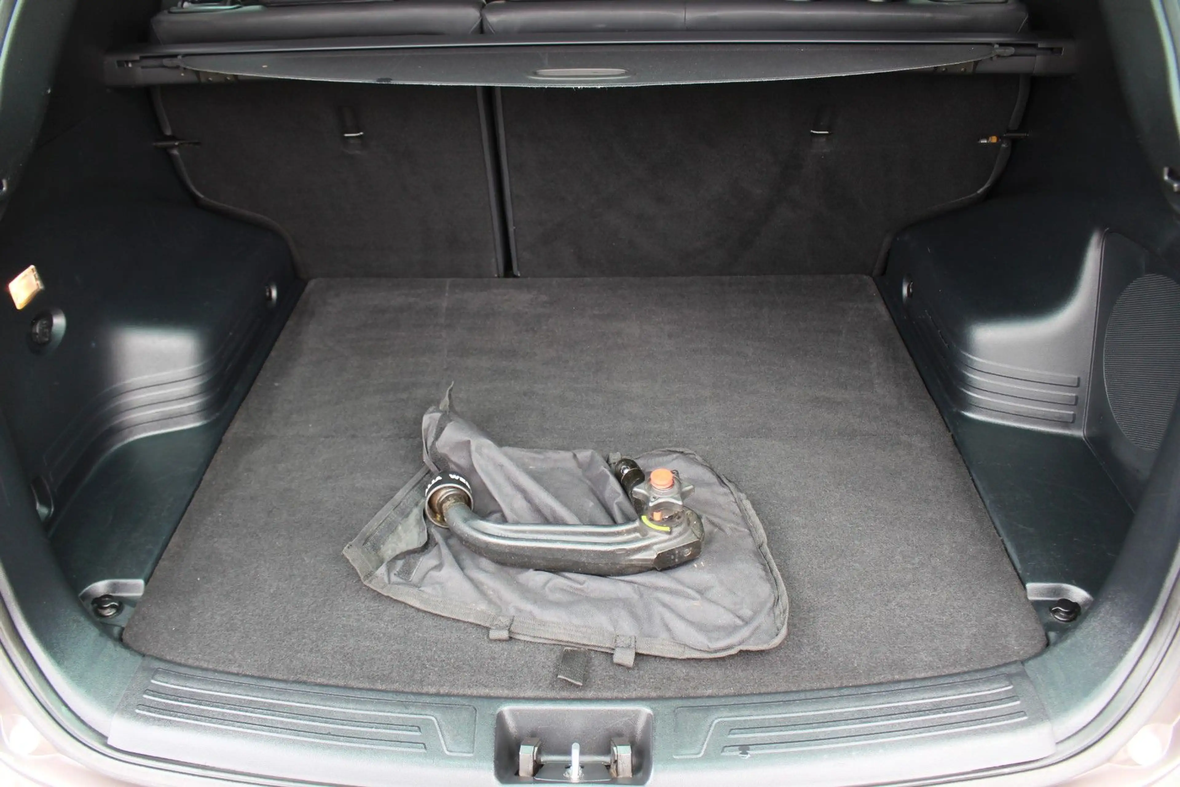 Hyundai iX35 Style 2WD Automatik+Navi+Kamera+AHK — photo 14