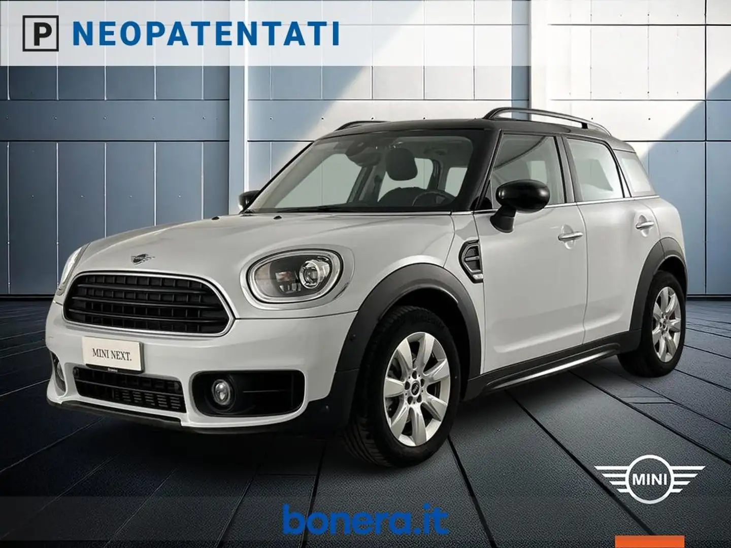 MINI Cooper Countryman 1.5 TwinPower Turbo Cooper Business White - 1