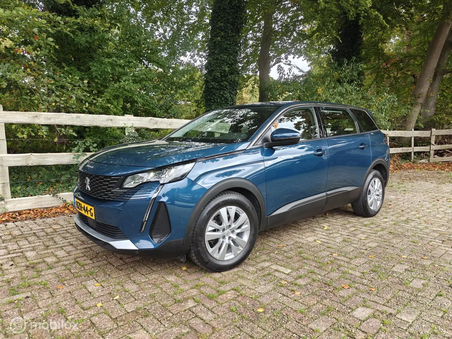 Peugeot 5008 1.2 131PK|7Pers.|LED|Carplay|Camera|Rijklaar Blauw - 2