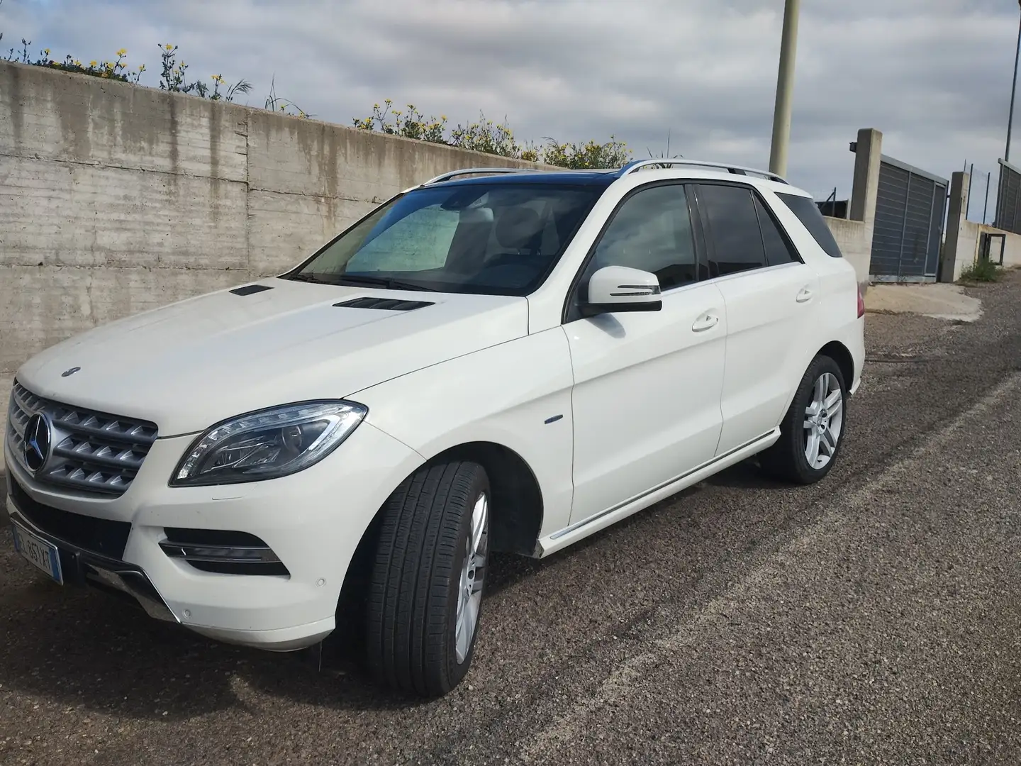 Mercedes-Benz ML 350 bt Sport c/xeno 4matic auto Bianco - 1