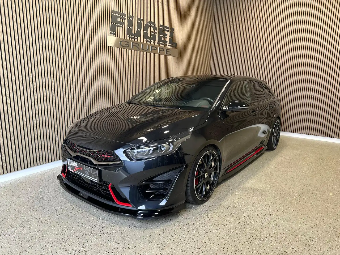 Kia ProCeed / pro_cee'd 1.6 TGDI GT DCT UMBAU|GIACUZZO|PANO|BASTUCK Noir - 2