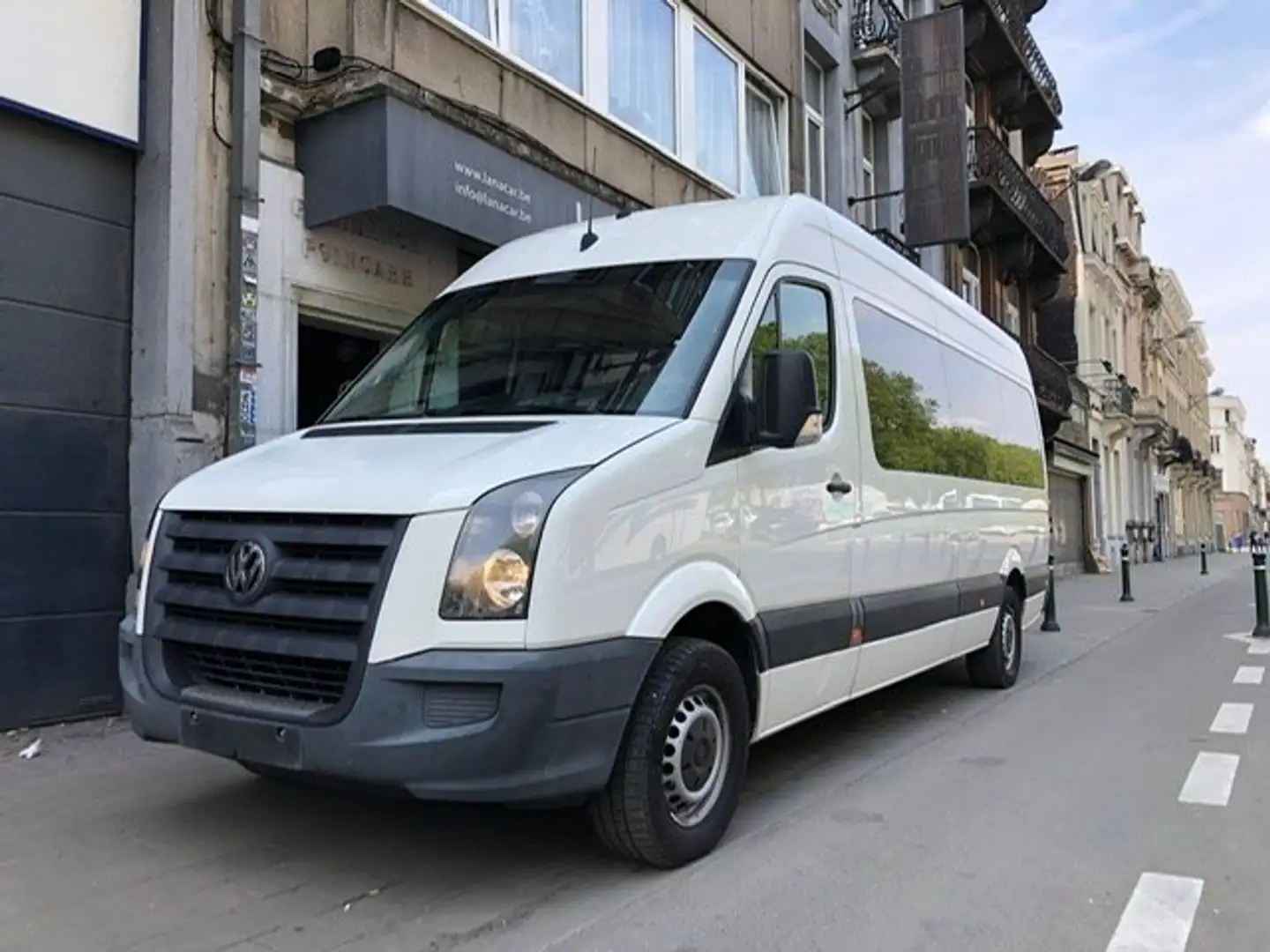 Volkswagen Crafter 9 place Blanco - 1