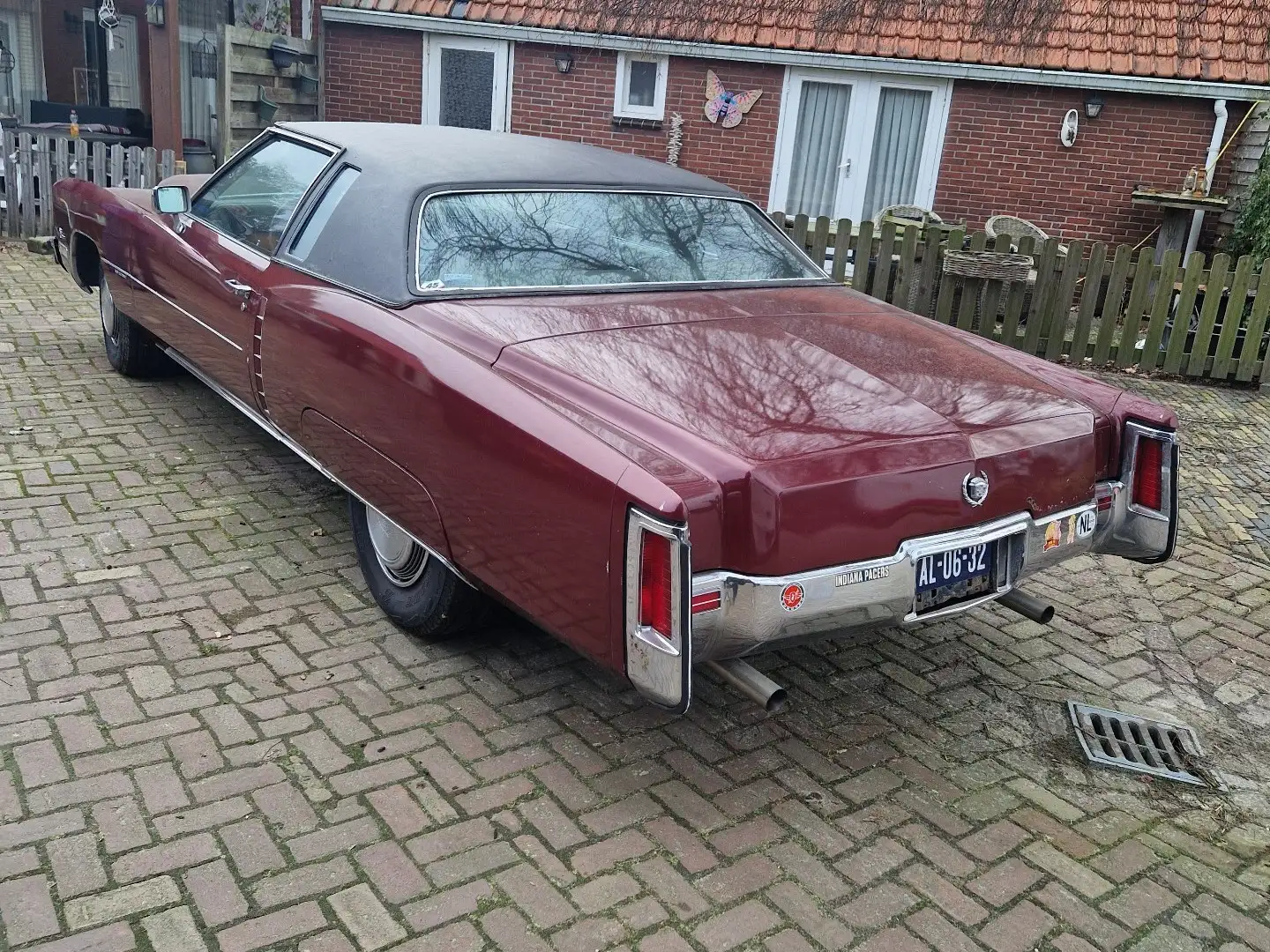 Cadillac Eldorado Rojo - 2