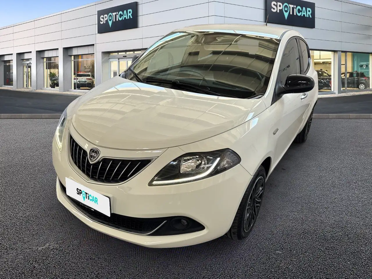 Lancia Ypsilon