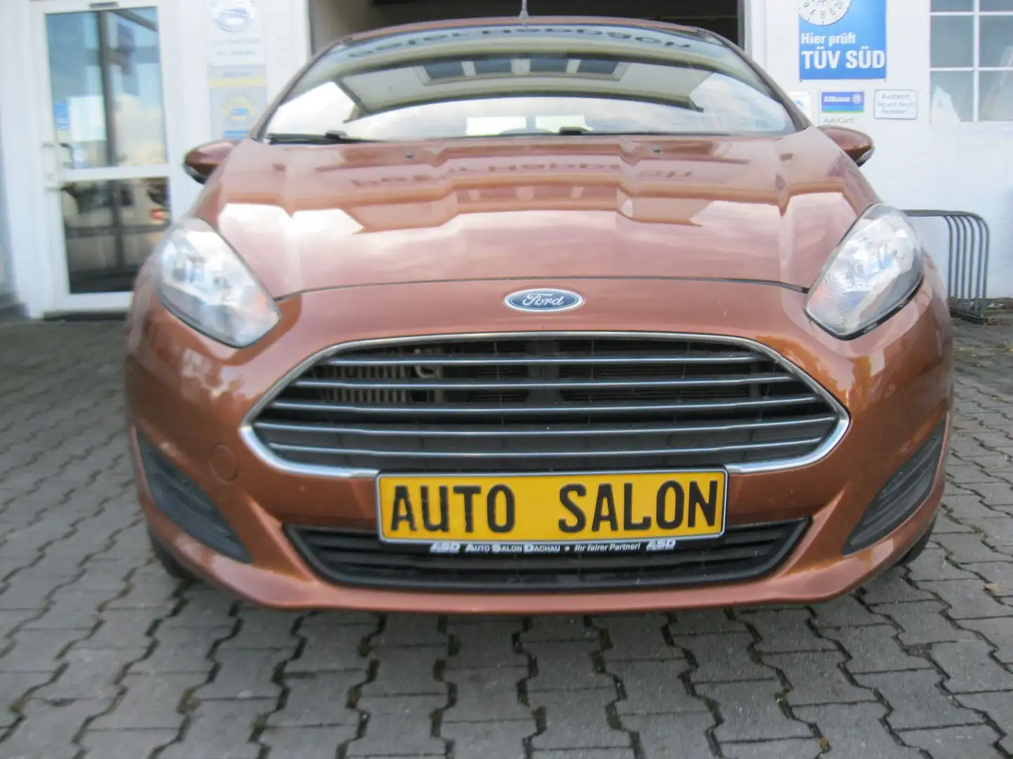 Ford Fiesta 1.0 Trend *Klima+5-türig+Shzg* Braun - 2