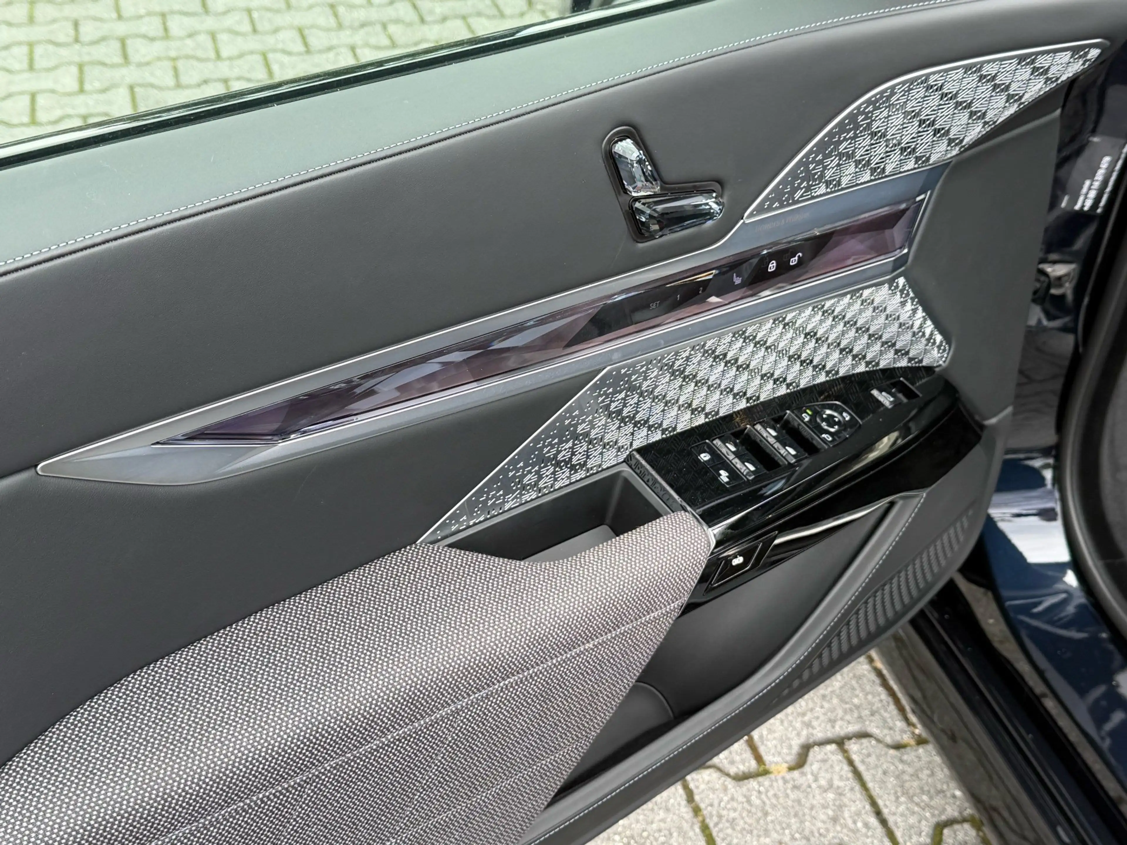 BMW i7 M70 xDrive M Sport //ExecutiveLoungeSeating uvm. — photo 7