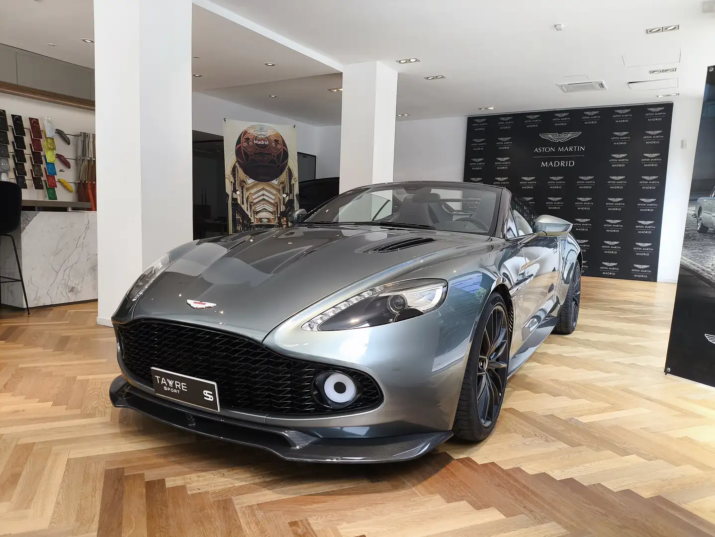 Aston Martin Vanquish Zagato Speedster - 1