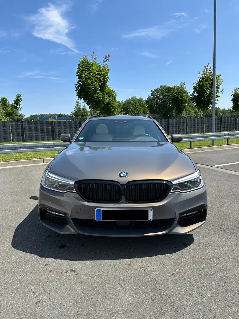 BMW 525 525d Touring Aut. M Paket ***Individual*** - 2