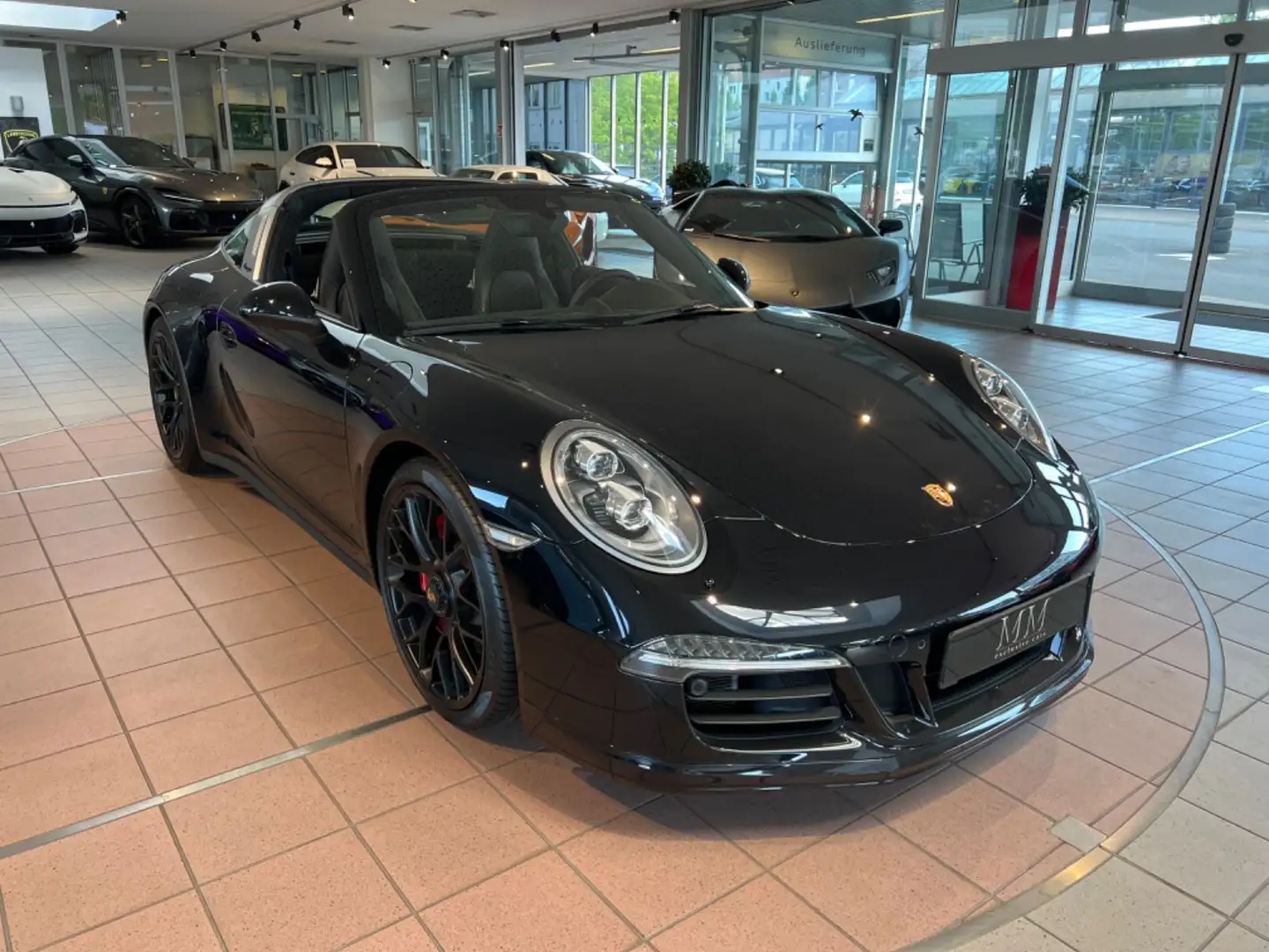 Porsche 991 911/991.1 Targa 4 GTS Negro - 1