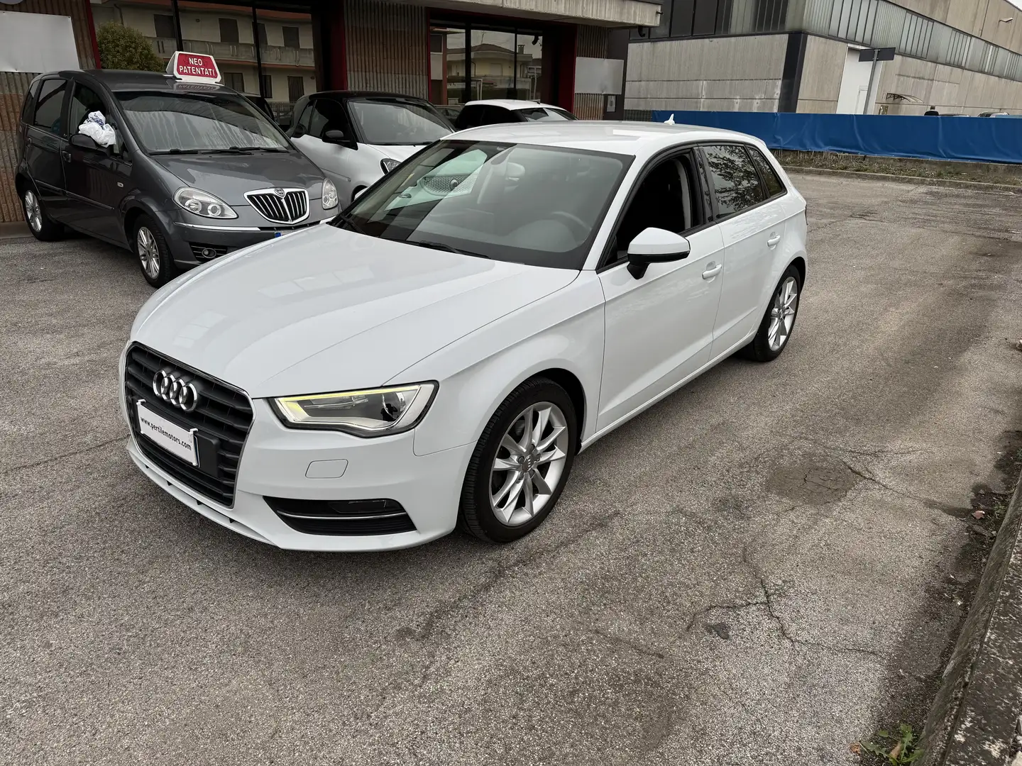 Audi A3 A3 III 2013 Sportba 1.6 tdi Ambition s-tronic Bianco - 1