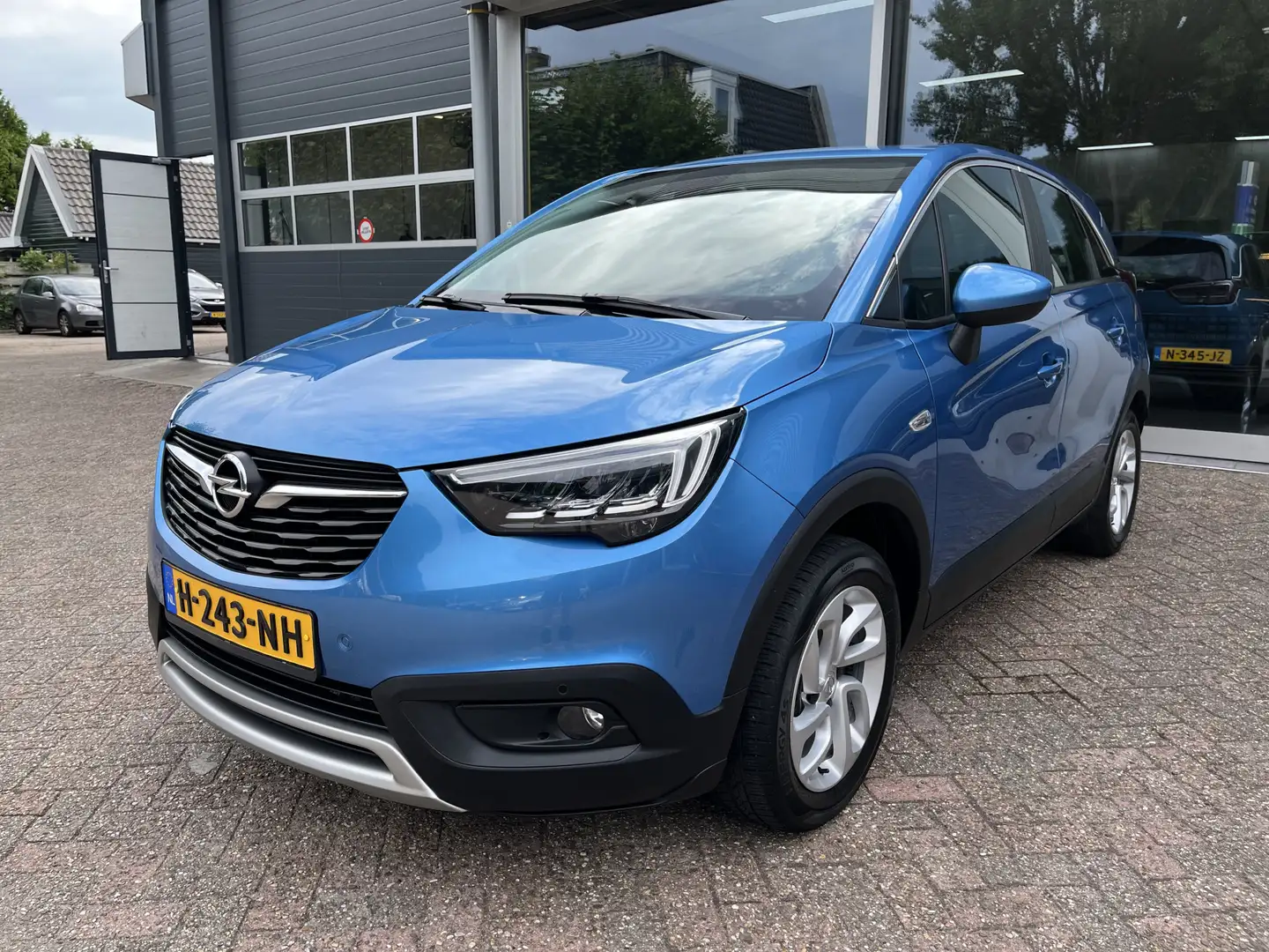 Opel Crossland X 1.2 Turbo Innovation 131PK, Trekhaak, Carplay,  Cr Blauw - 1