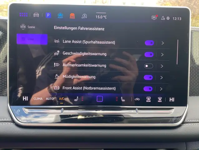 Volkswagen Tiguan view 16