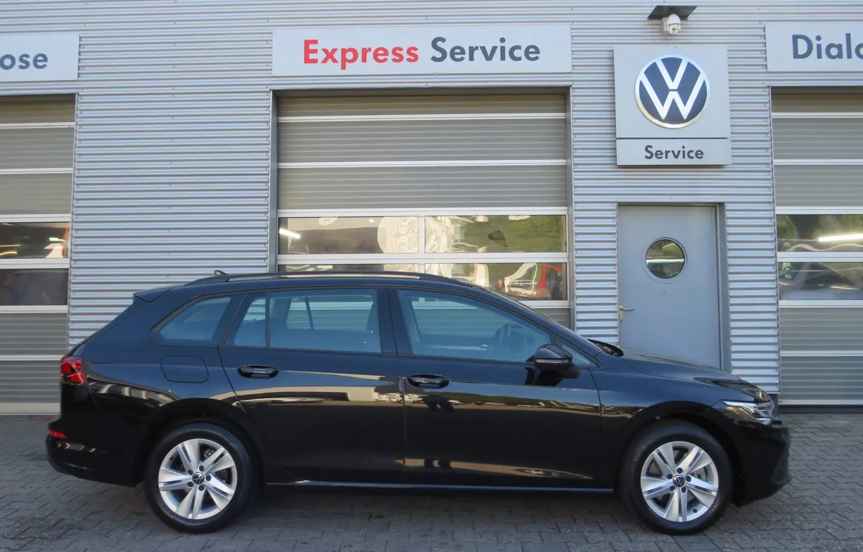 Volkswagen Golf Variant Golf Variant 2.0 TDI DSG Life/LED/DAB+/PDC v+ht./ Schwarz - 1