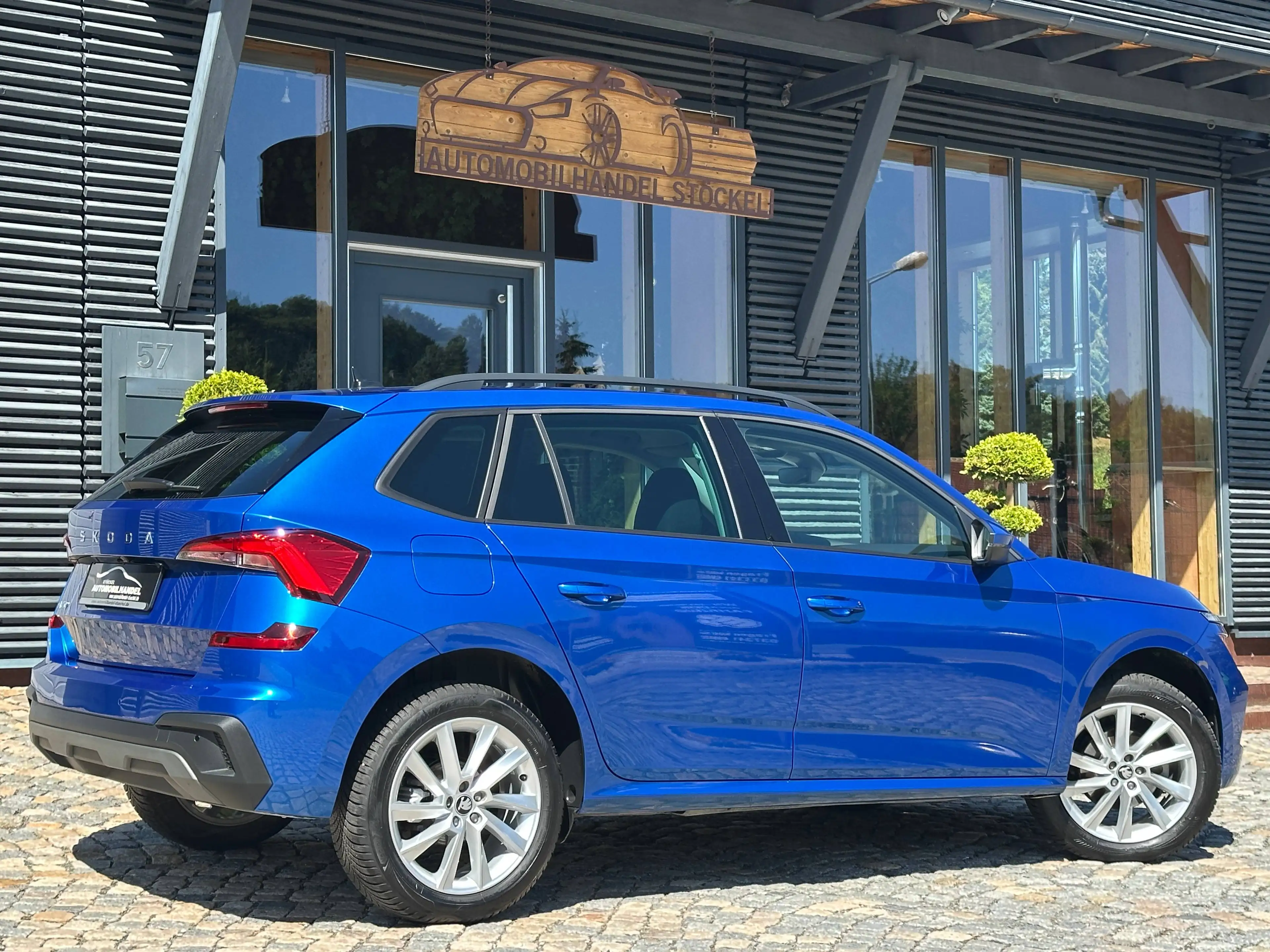 Skoda Kamiq 1.0 TSI DSG SELECTION +LHZG+DIG.COCKPIT+FRONTSCHEIBENHEIZUNG+CAM+3JAHRE+ — photo 3