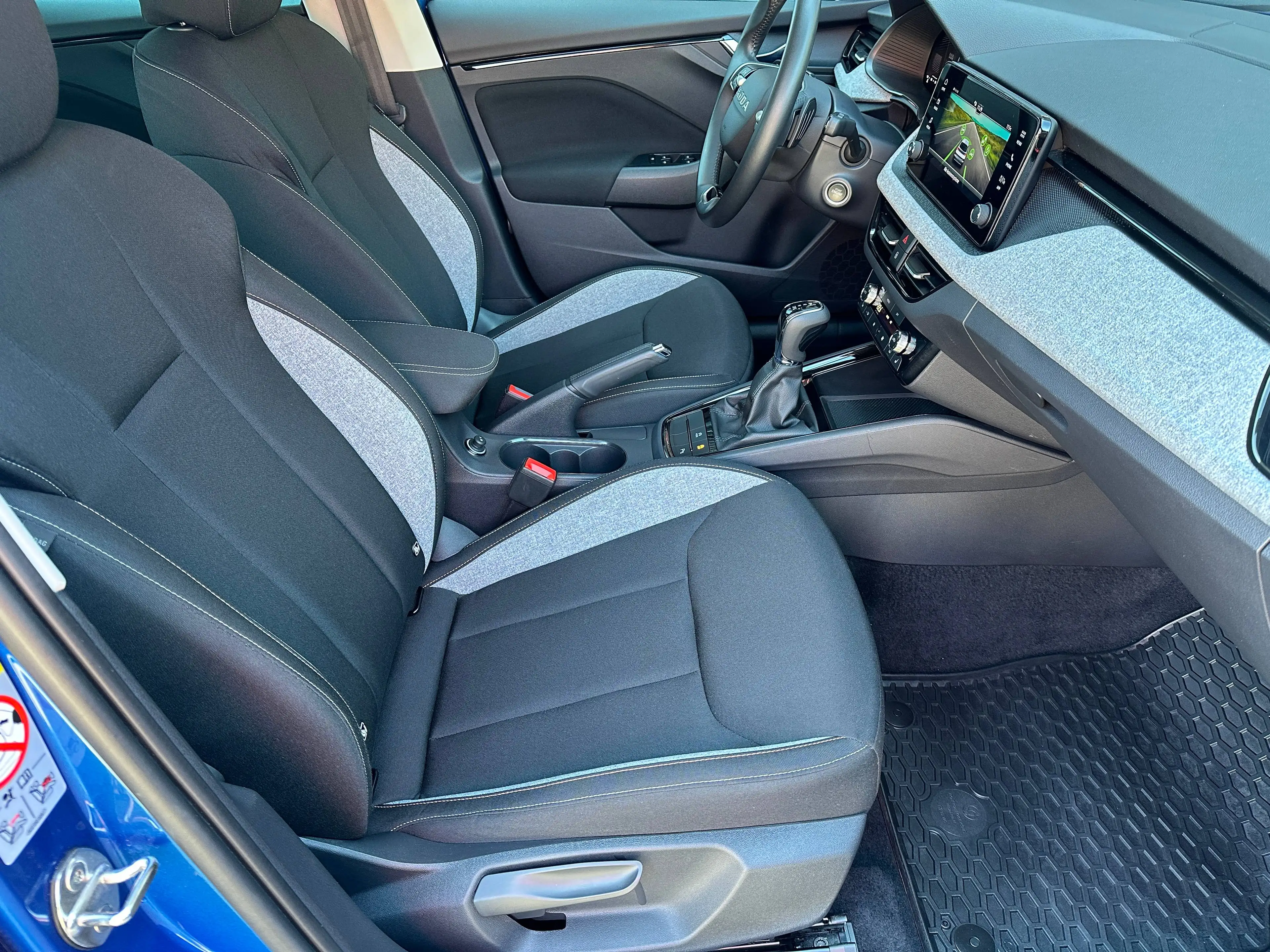 Skoda Kamiq 1.0 TSI DSG SELECTION +LHZG+DIG.COCKPIT+FRONTSCHEIBENHEIZUNG+CAM+3JAHRE+ — photo 10