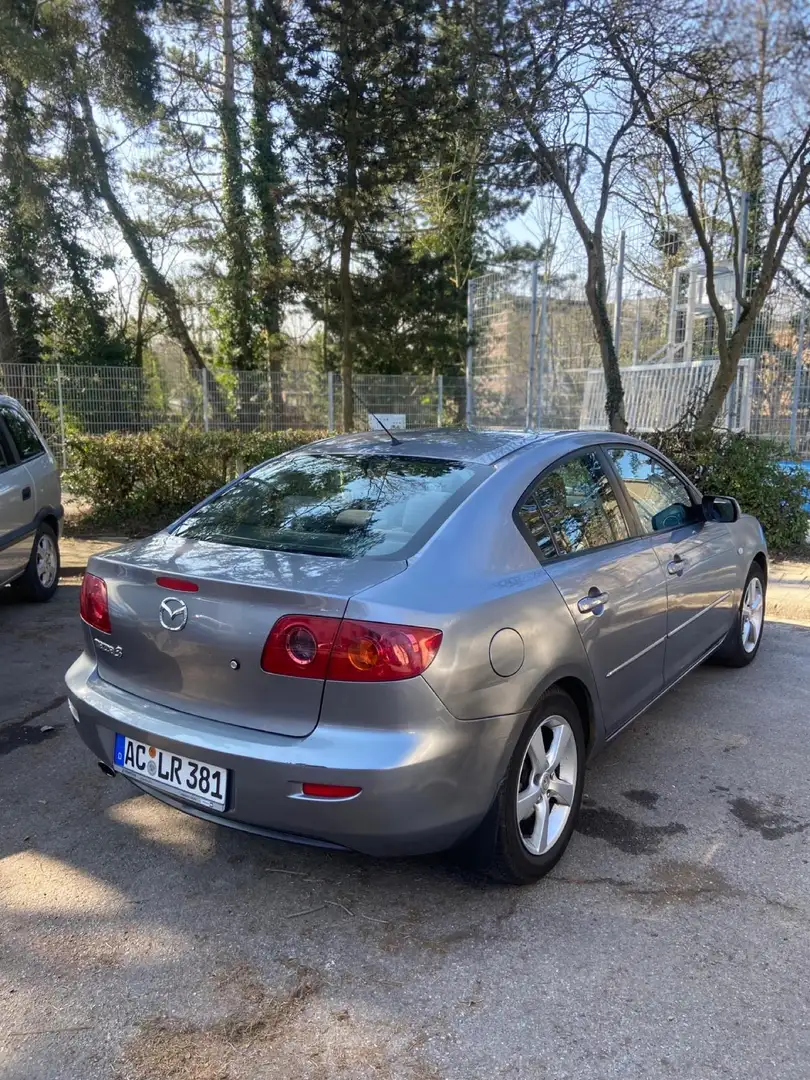 Mazda 3 1.6 Sport Comfort siva - 2