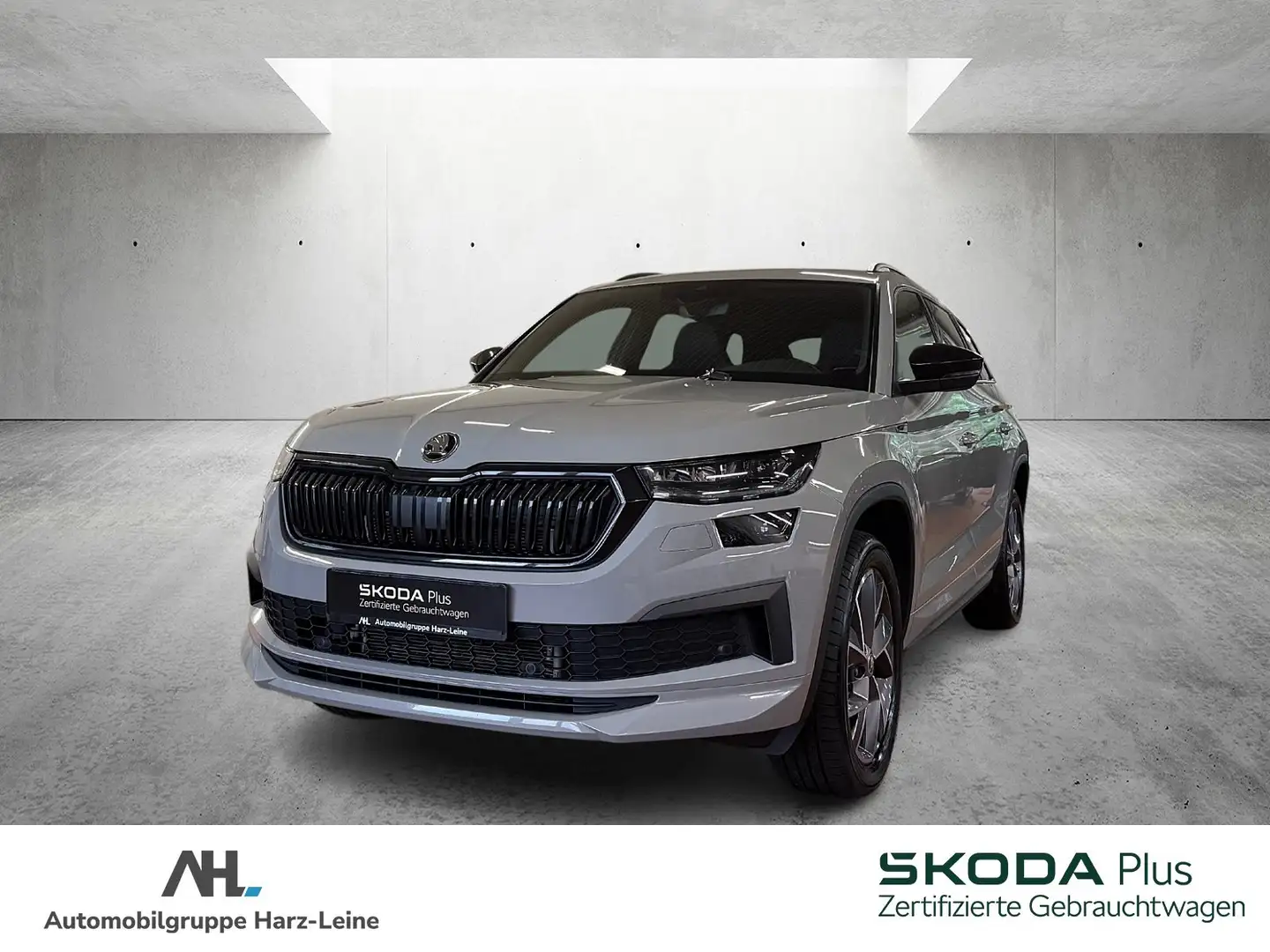 Skoda Kodiaq 2.0 TDI Sportline 4x4 DSG LED ACC AHK Pano RFK Sta Grau - 1