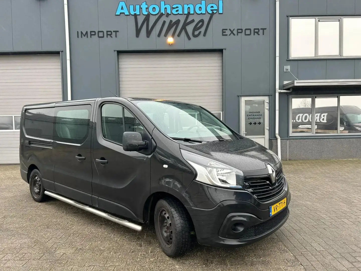 Renault Trafic 6 Pers. DOUBLE CAB LONG Schwarz - 1