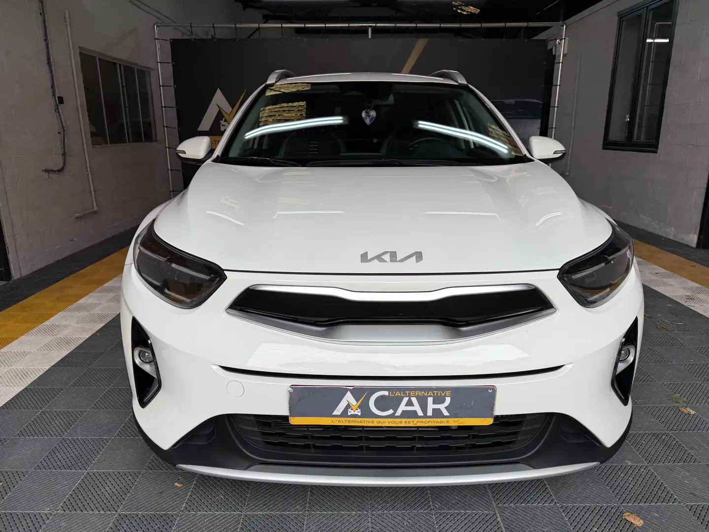 Kia Stonic 1.0 T Inspire Plus ISG DCT - GARANTIE KIA 2031 Blanc - 2