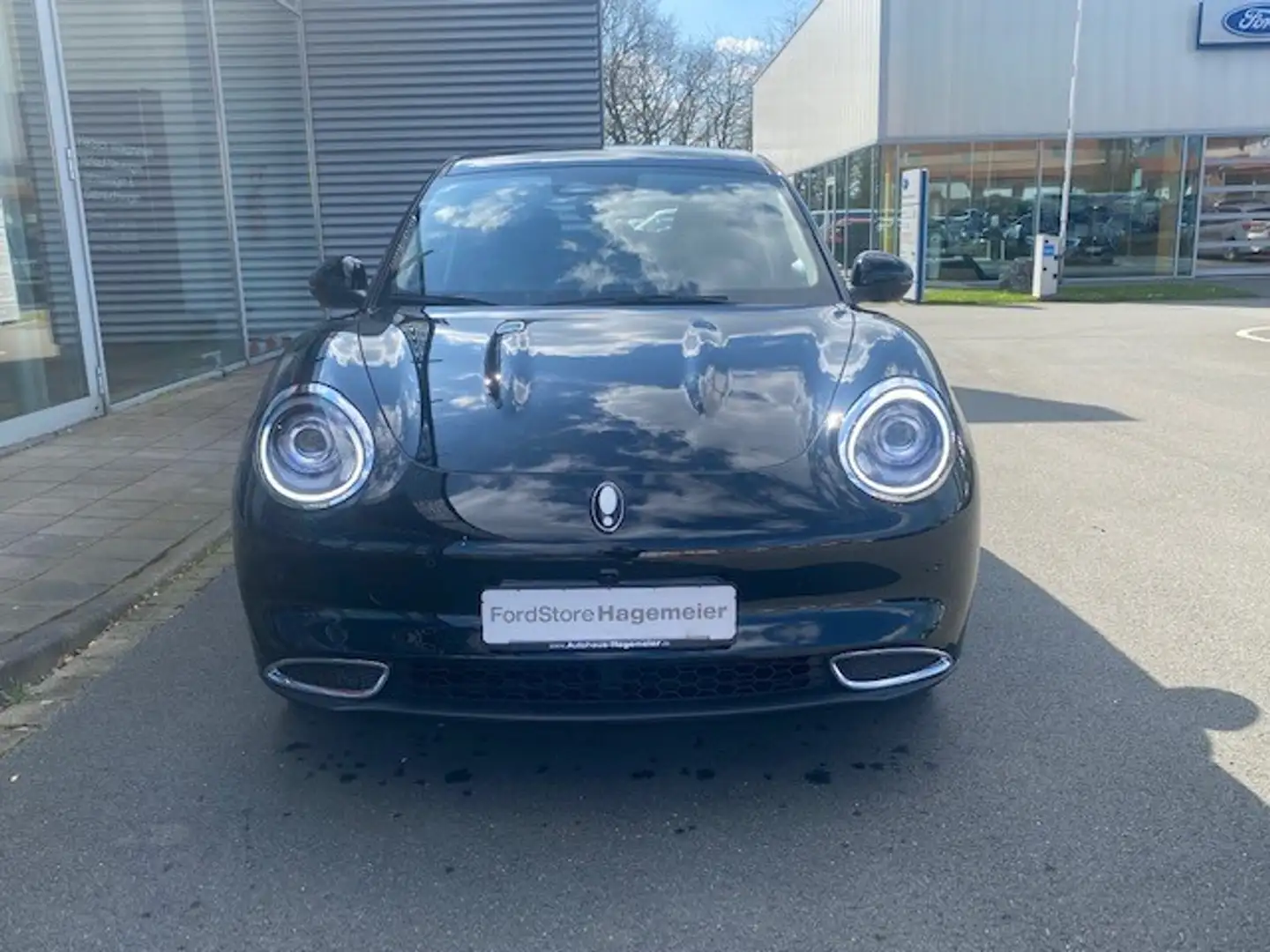 GWM ORA 03 300 Schwarz - 2