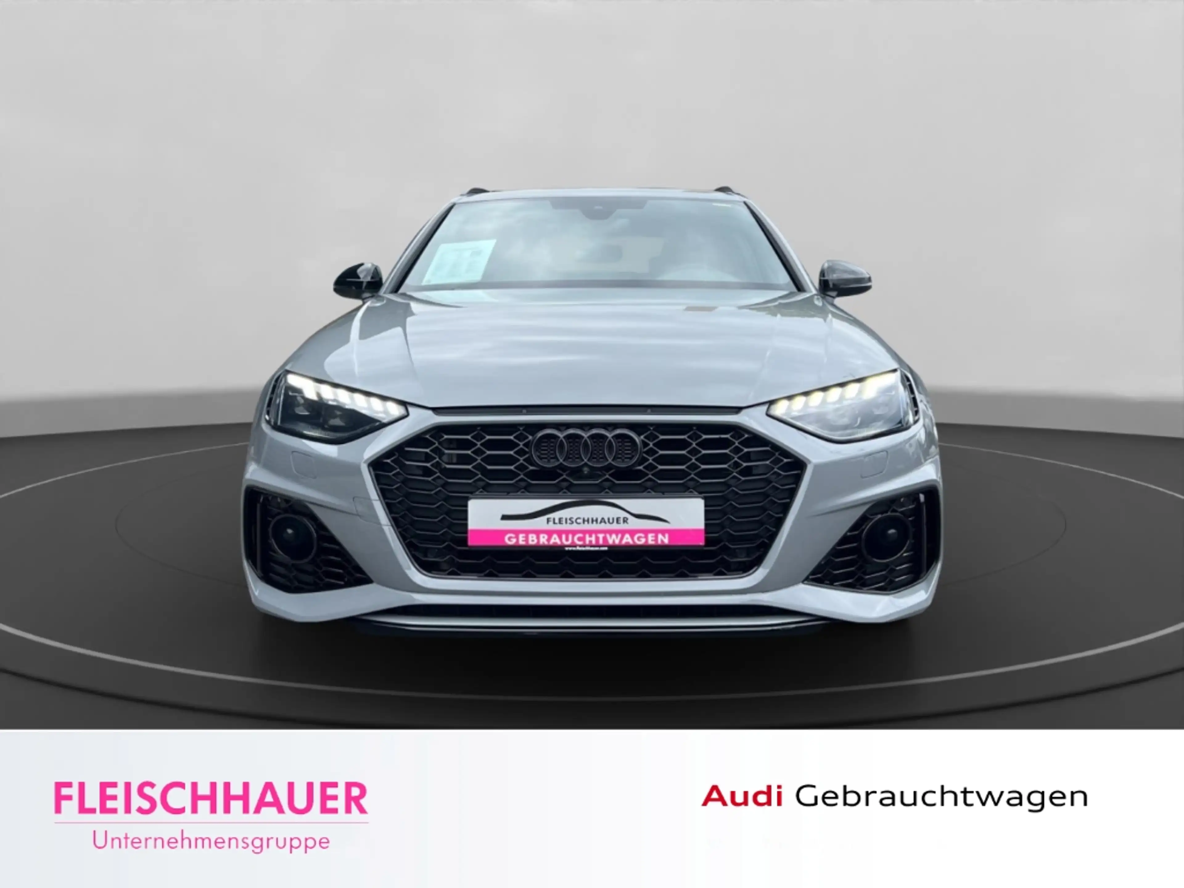 Audi RS4 2.9 TFSI quattro Avant DSG+SHZ+MEMORY+KAMERA — photo 2