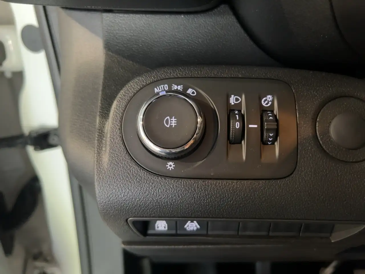 Opel Combo 1.5 D Edition 5-Sitze, AHK, Navi, миниатюра 17