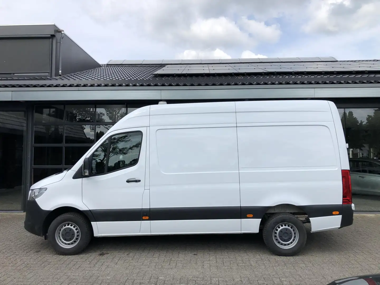 Mercedes-Benz Sprinter 316 CDI RWD L2/H2 3500KG TREKHAAK EURO6 | CRUISE C Wit - 2