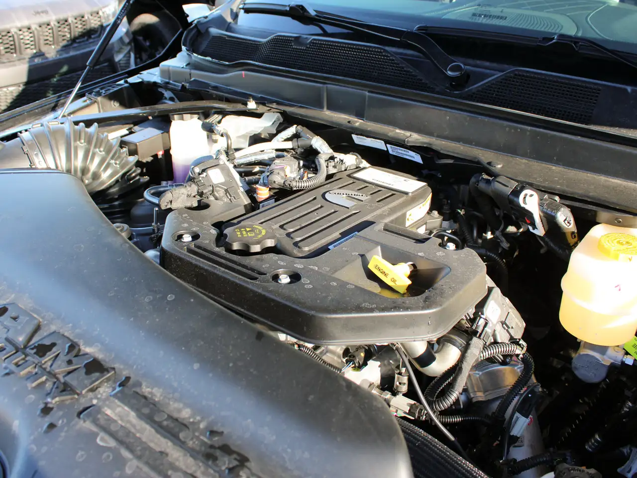 RAM 3500 photo RAM 3500