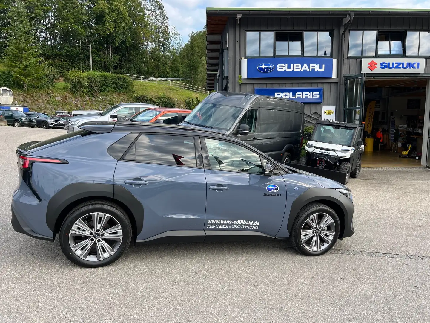 Subaru Solterra Platinum Plus Gris - 1