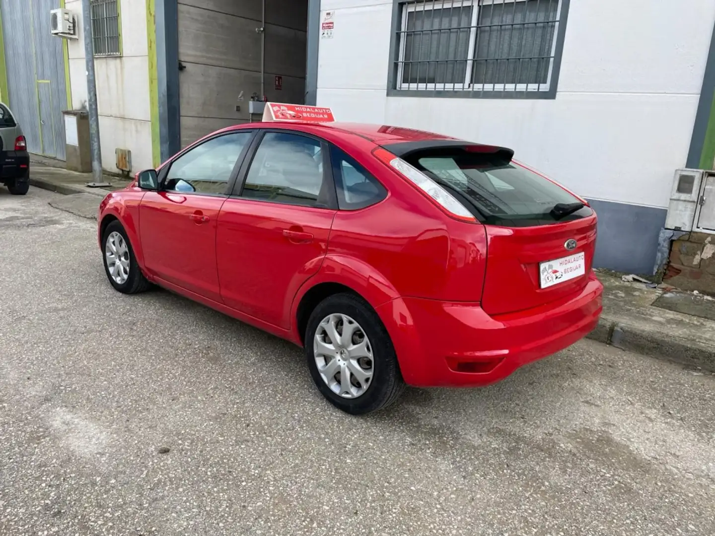 Ford Focus 1.6 Business Rouge - 2