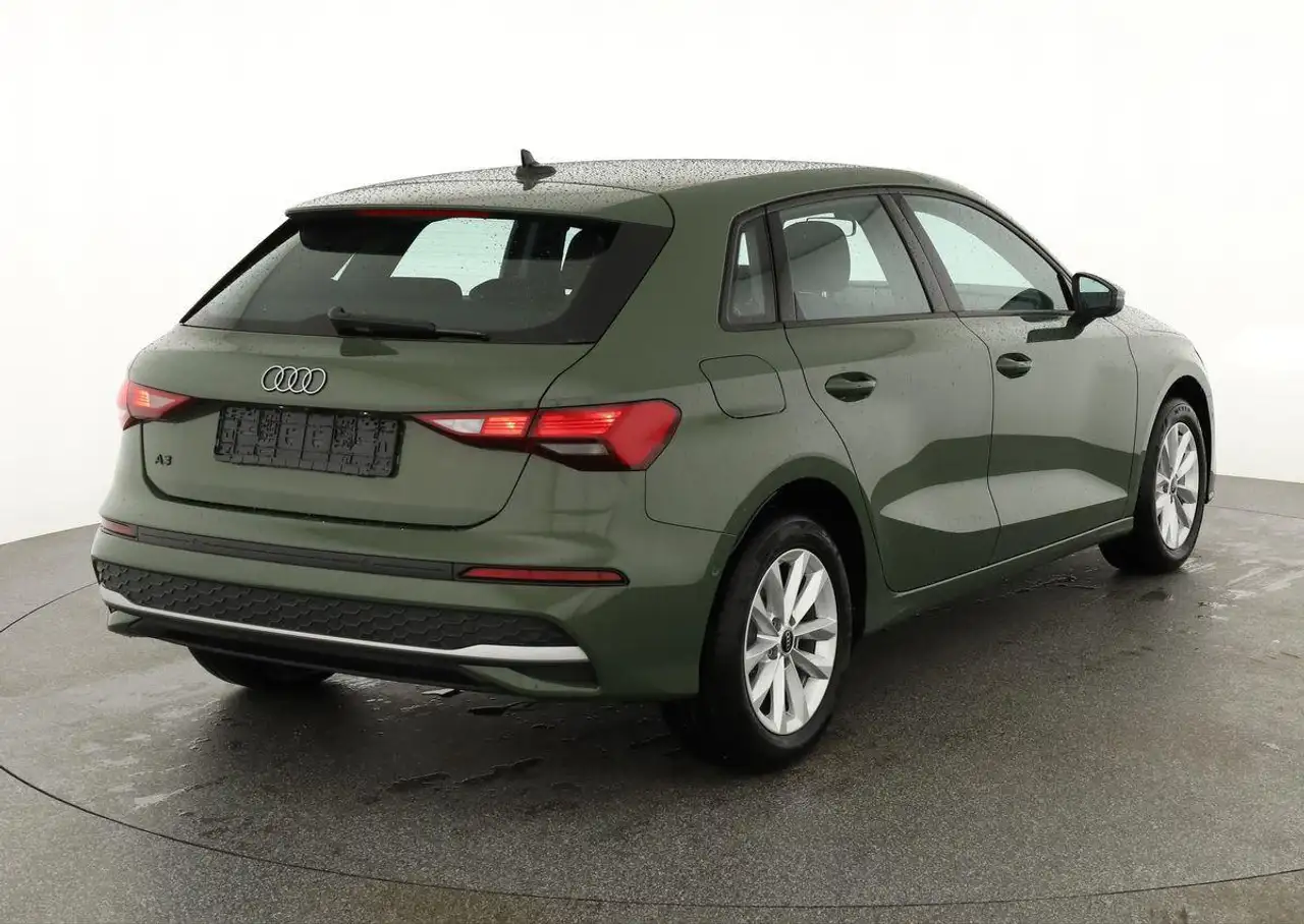 Audi A3 Sportback TFSI 110 kW 35 S-Tronic, Kamera, ACC,... 2
