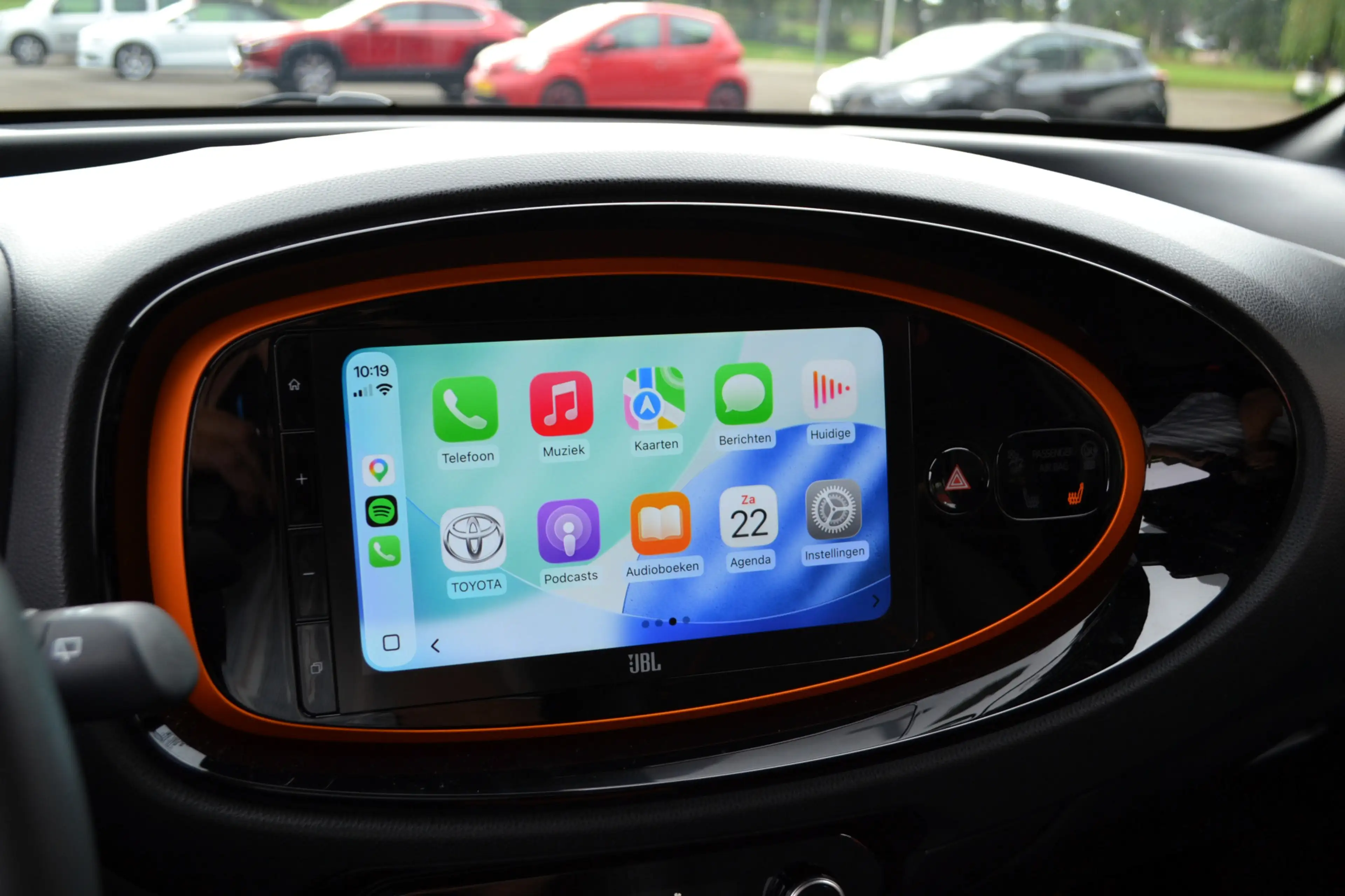 Toyota Aygo X 1.0 VVT-i Automaat, Limited, Clima, Navi, Pdc V+A, — photo 10