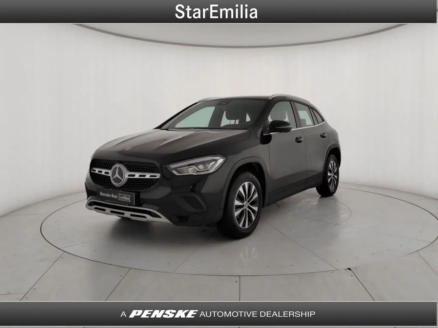 Mercedes-Benz GLA 200 GLA 200 d Automatic Sport Schwarz - 1