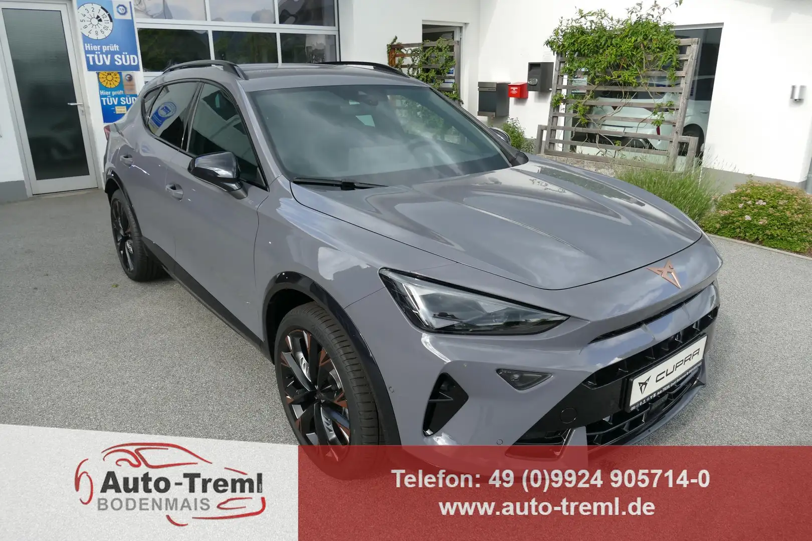 CUPRA Formentor 2.0 TSI 4x4 DSG 204 PS Facelift AHK Navi 19" Ar... Grau - 1