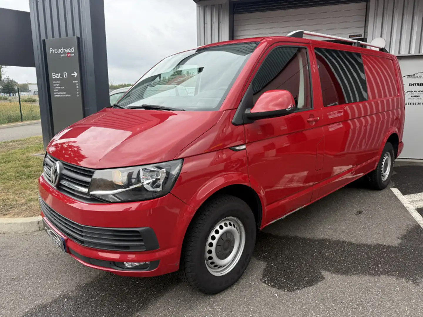Volkswagen Transporter 3.0T L2H1 2.0 TDI 150CH PROCAB CONFORT 4MOTION DSG Rood - 1