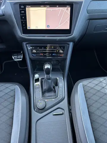Volkswagen Tiguan Allspace view 12