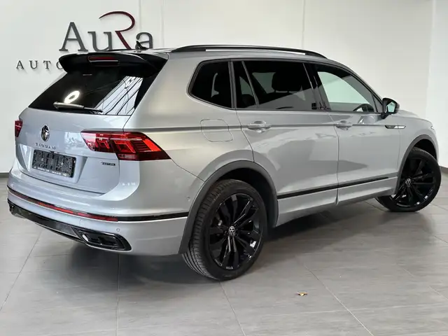 Volkswagen Tiguan Allspace view 4